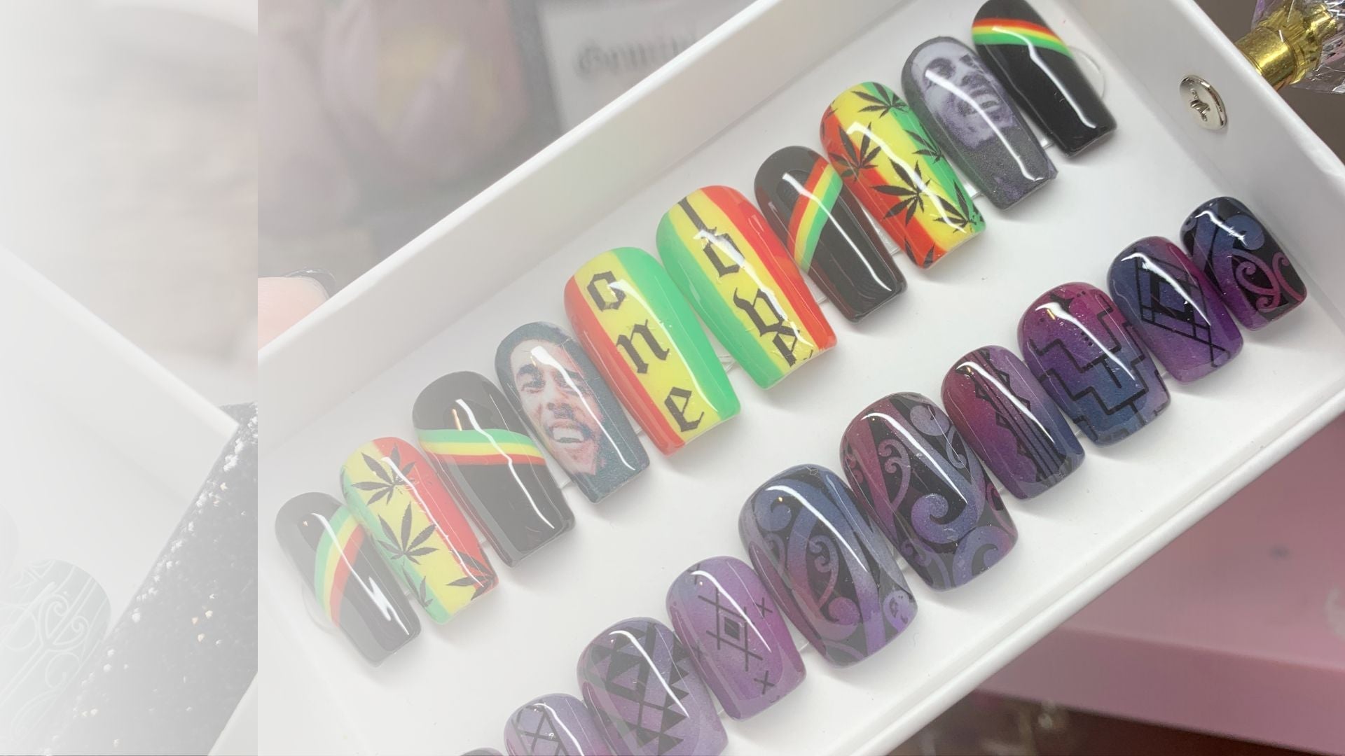 Rasta Nails