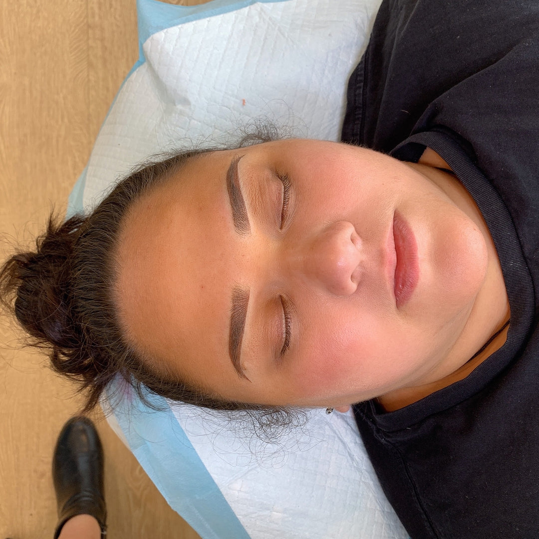Ombré brows - First session