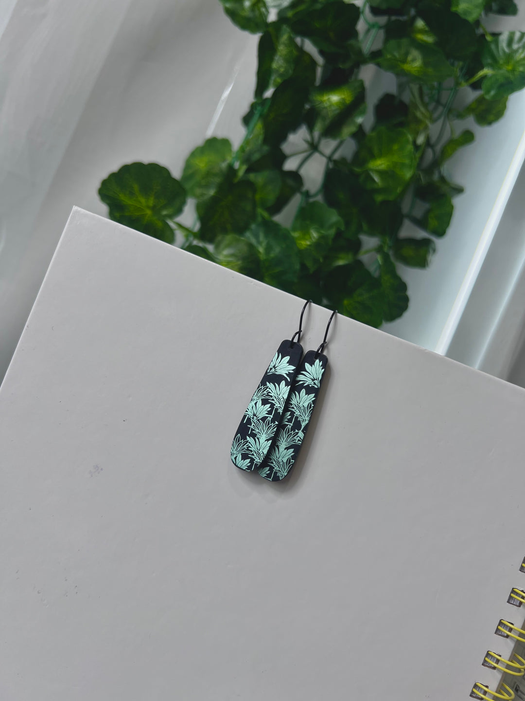 Hawaii Kii Design | Medium Length Earrings