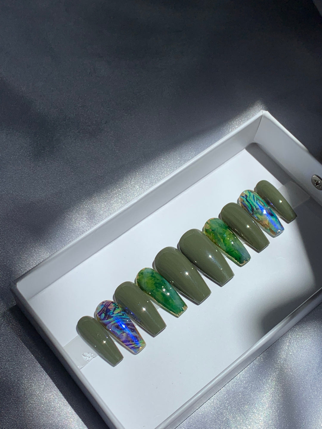 Subtle Pounamu x Paua