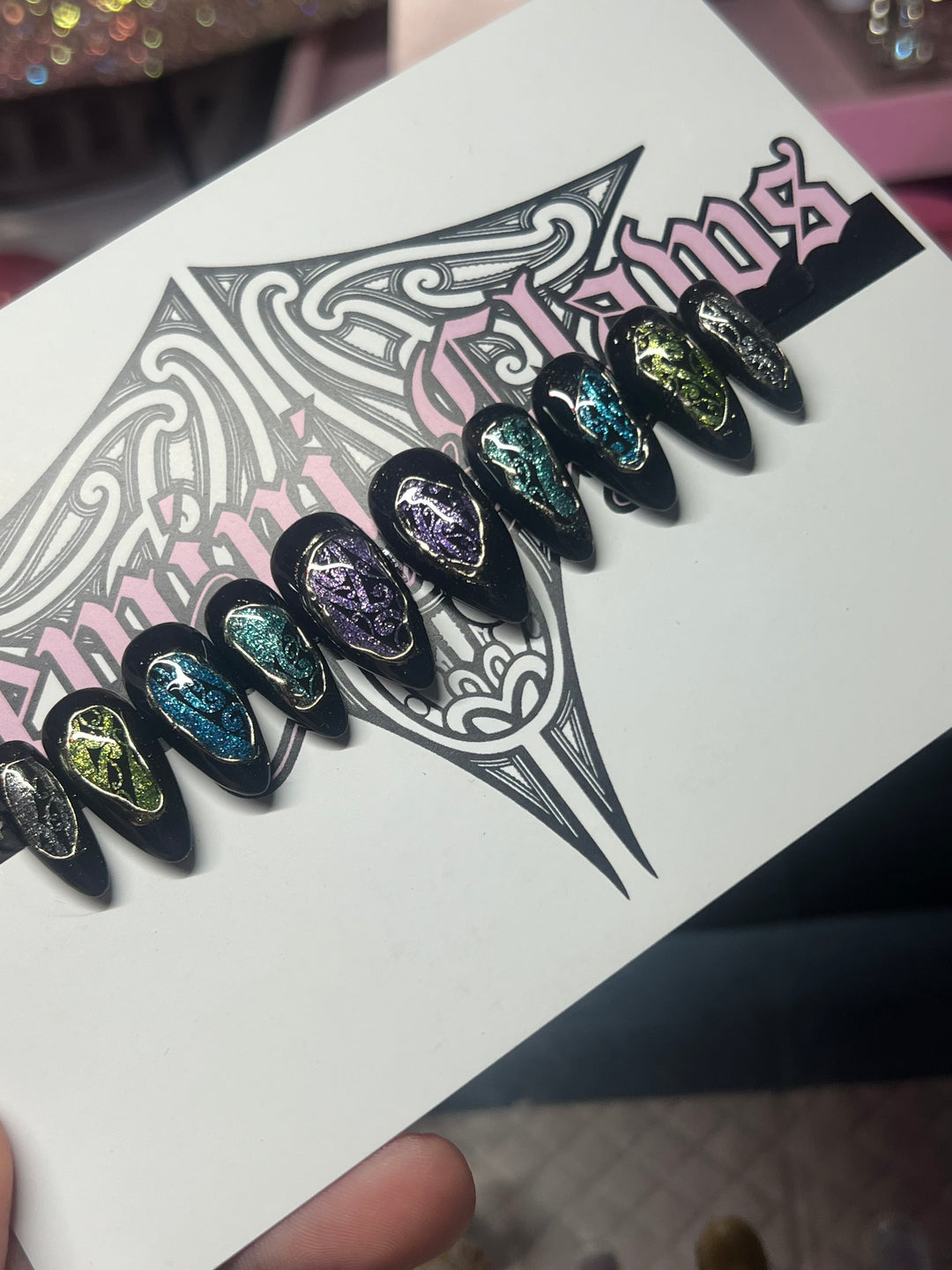Crystal Set | Nail Size Medium | Short Stiletto Shape