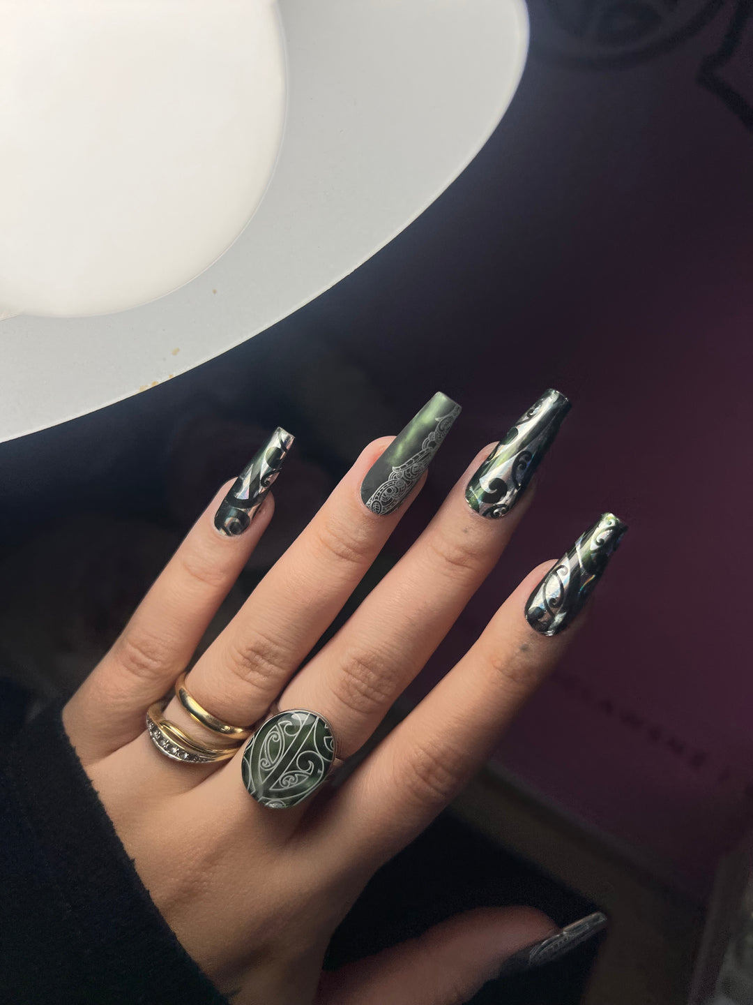 Dark Pounamu Whakairo-inspired pattern x Te Ao Marama | Press Ons