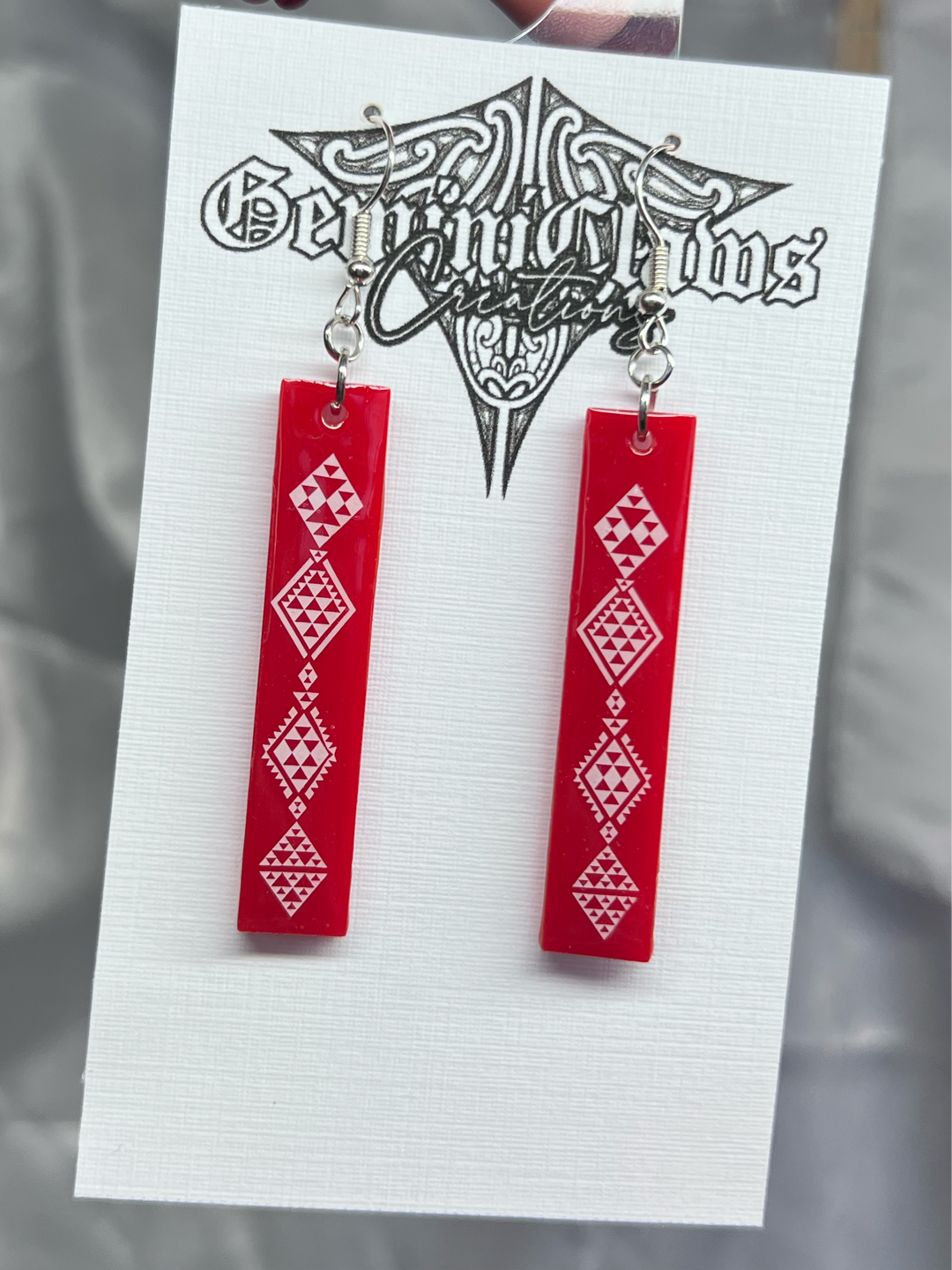 Red Base | White Taniko | Medium Length Earrings