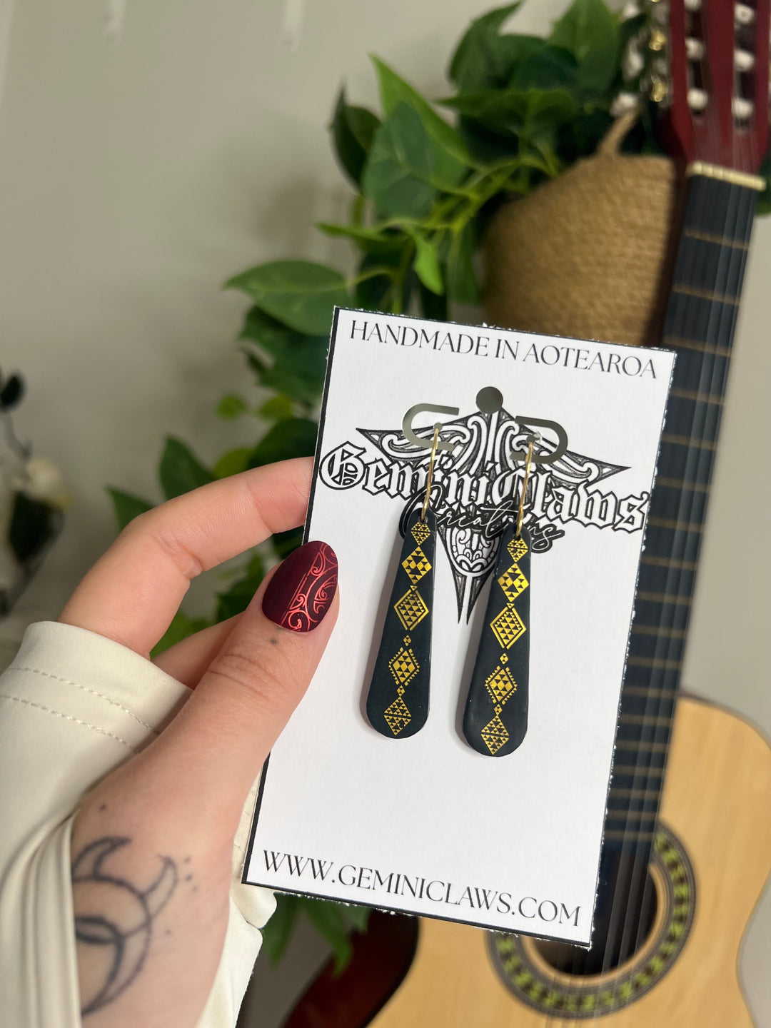 Matte Black Roimata Earrings – Gold Tāniko Design with Gold Hooks