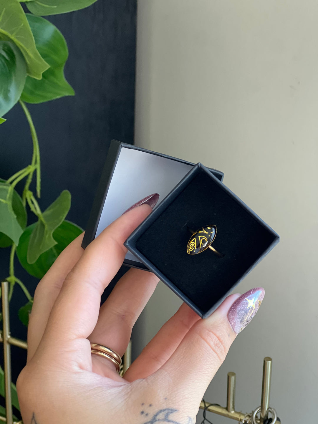 Black & Gold | Ring | Small-Medium Size