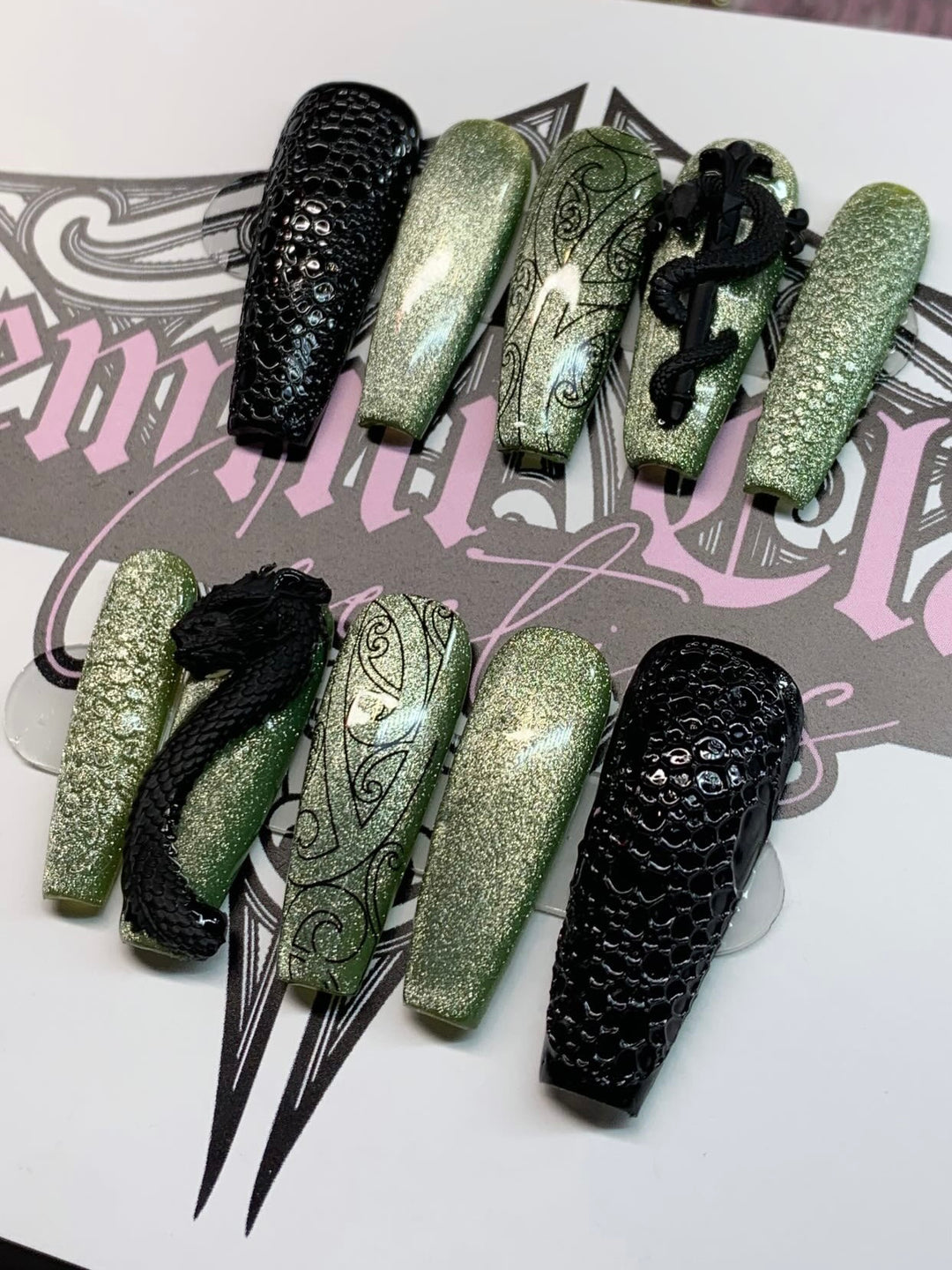 Dragon x Cateye x 3D elements Set | Nail Sizes 1,5,4,4.5,7| Long Coffin Shape