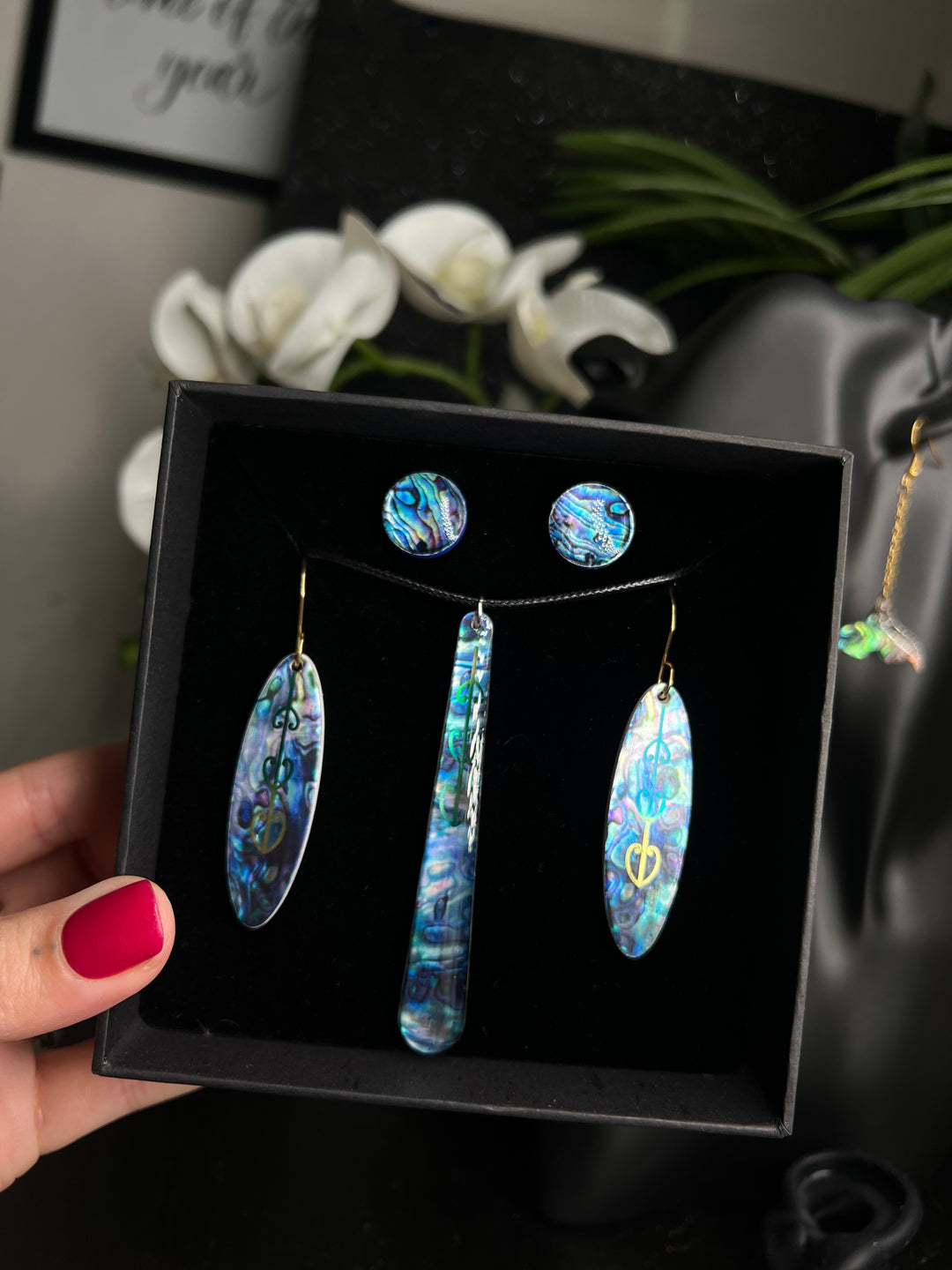 Handpainted Pāua Encapsulated Resin Set