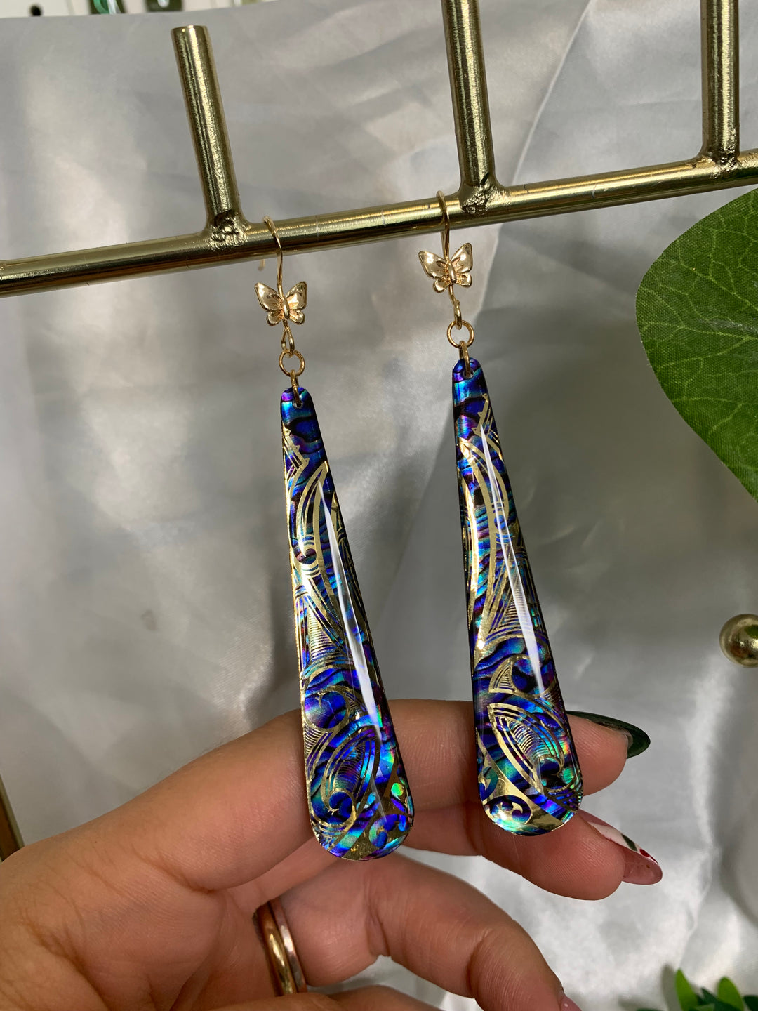 Pāua Roimata Statement Earrings