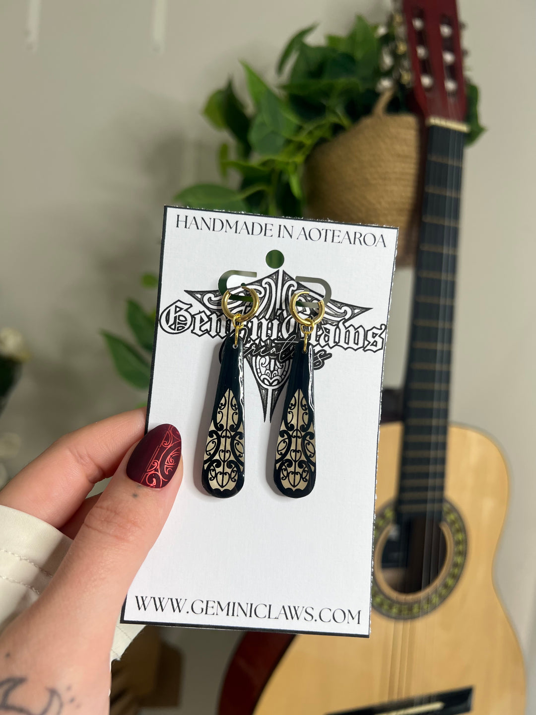 Black Petite Te Pō Roimata Huggie Earrings – Vanilla Design with Gold Finishings