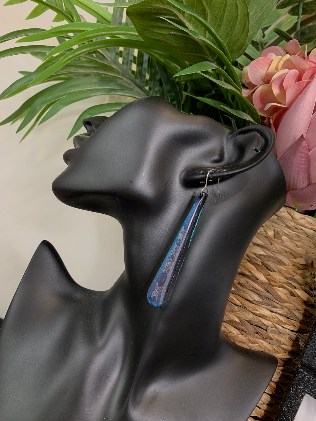 Te Tangi o te Tūī Roimata Long