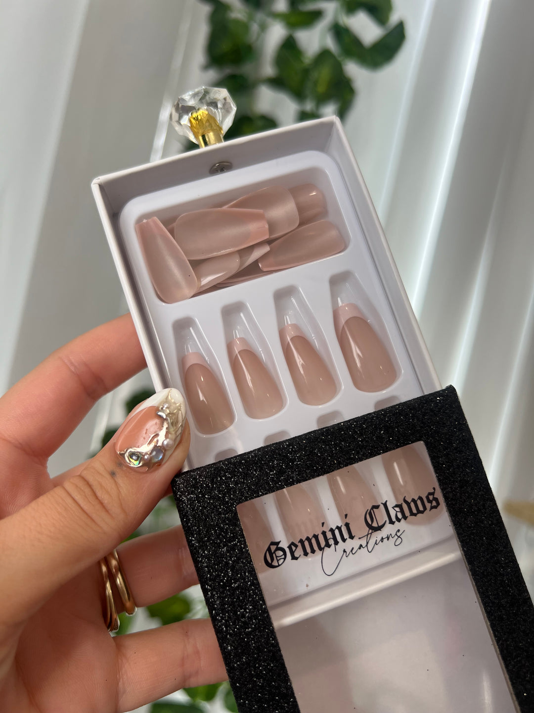 Medium Coffin Light Pink Nude French Tips