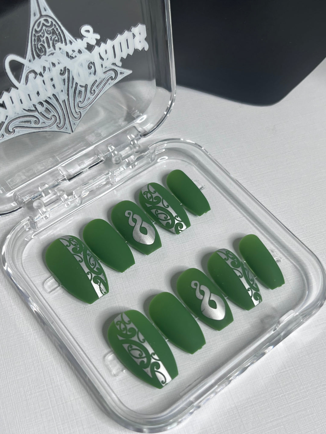 Short Coffin Green & Silver Nails