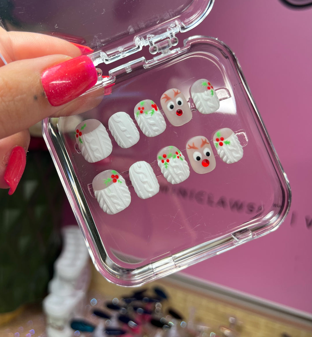 Rudolf | Christmas Sweater Nails