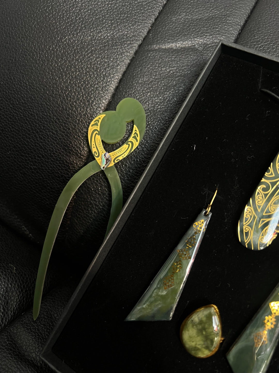 Kākāriki &amp; Gold