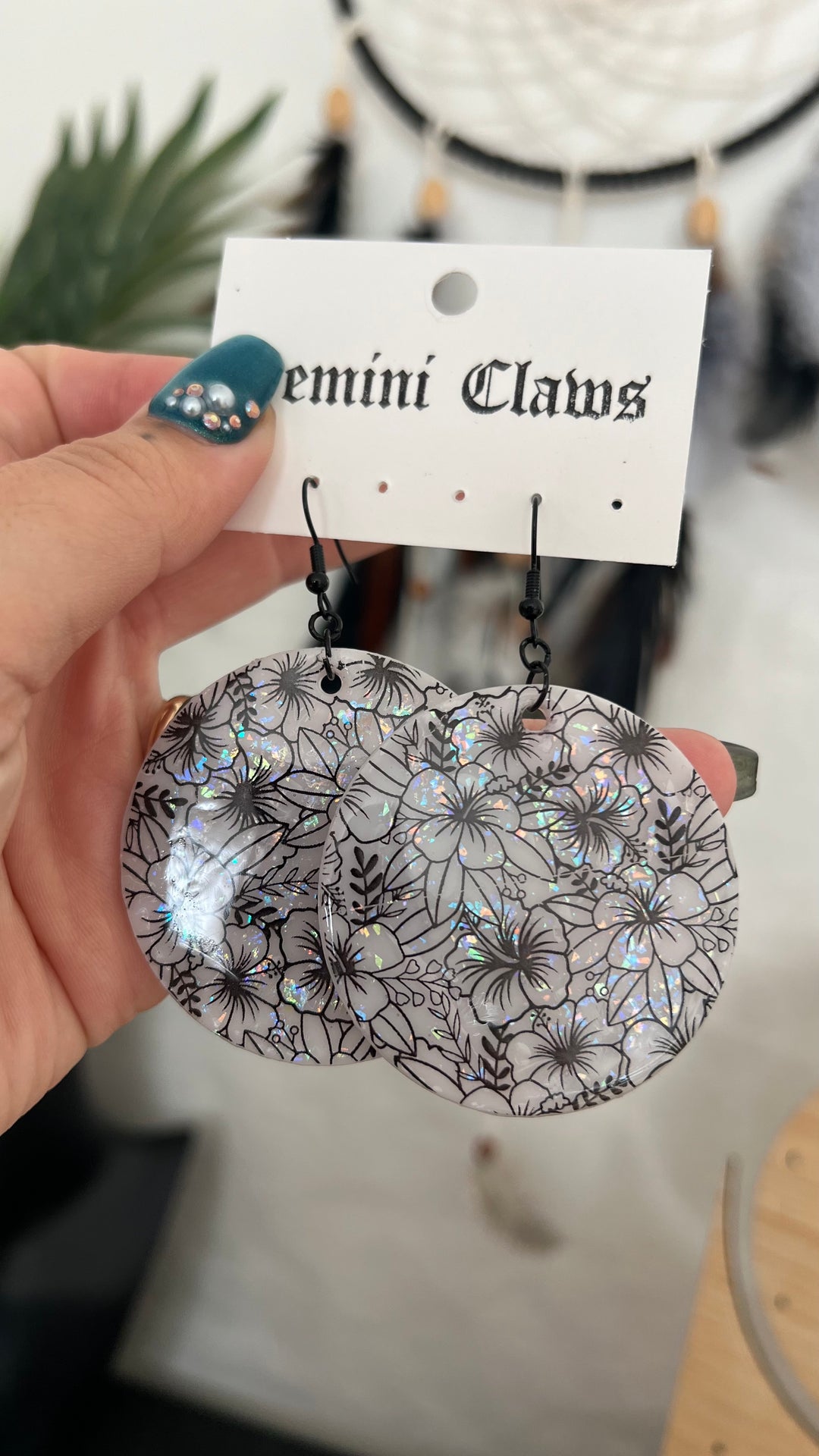 Shimmering Island Flowers