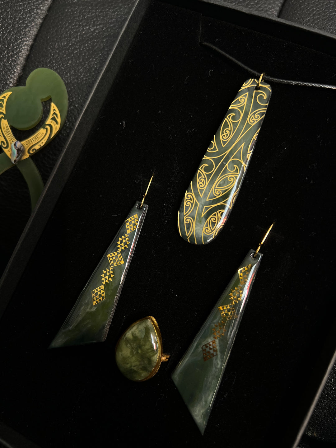 Kākāriki &amp; Gold