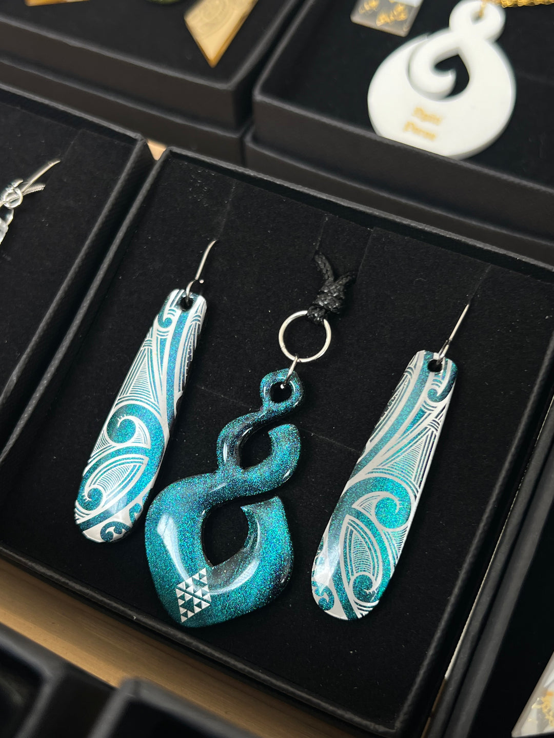 Te Tangi o te Tūī | Pikoru