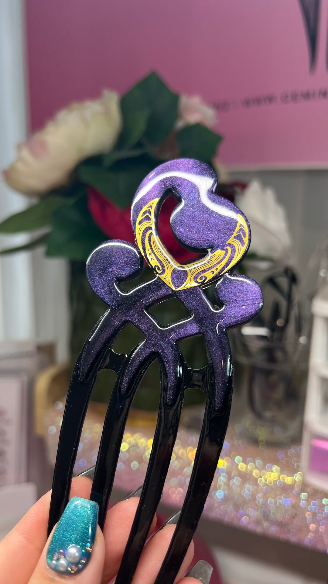 Te Tūāpapa Heru - Purple & Gold