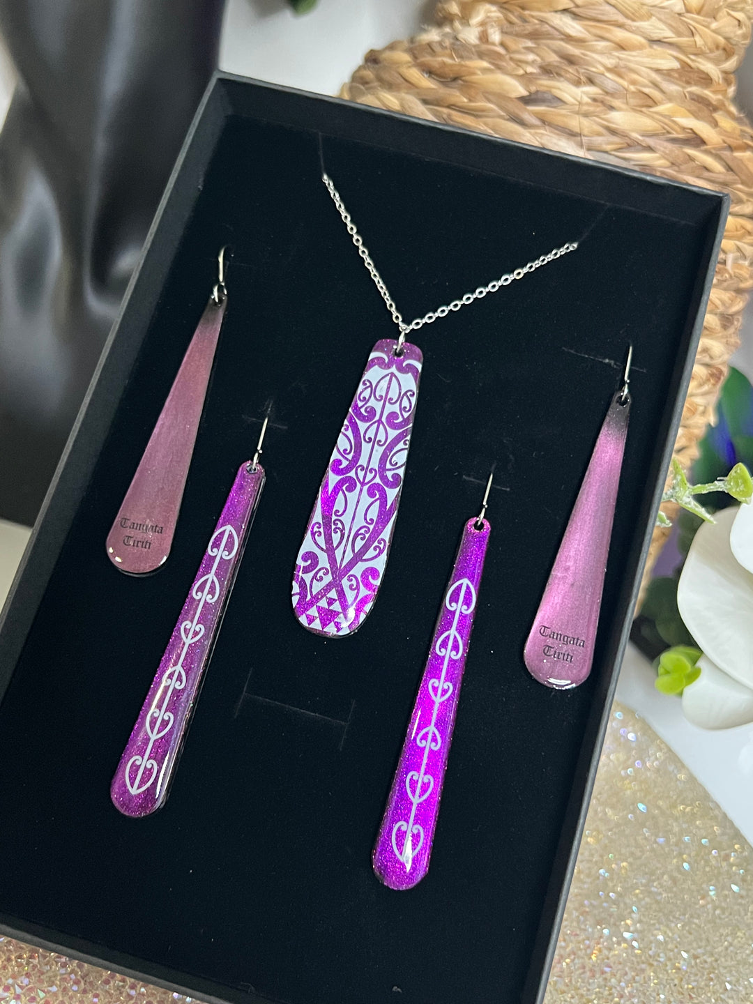 Waiporoporo Double Earrings Set