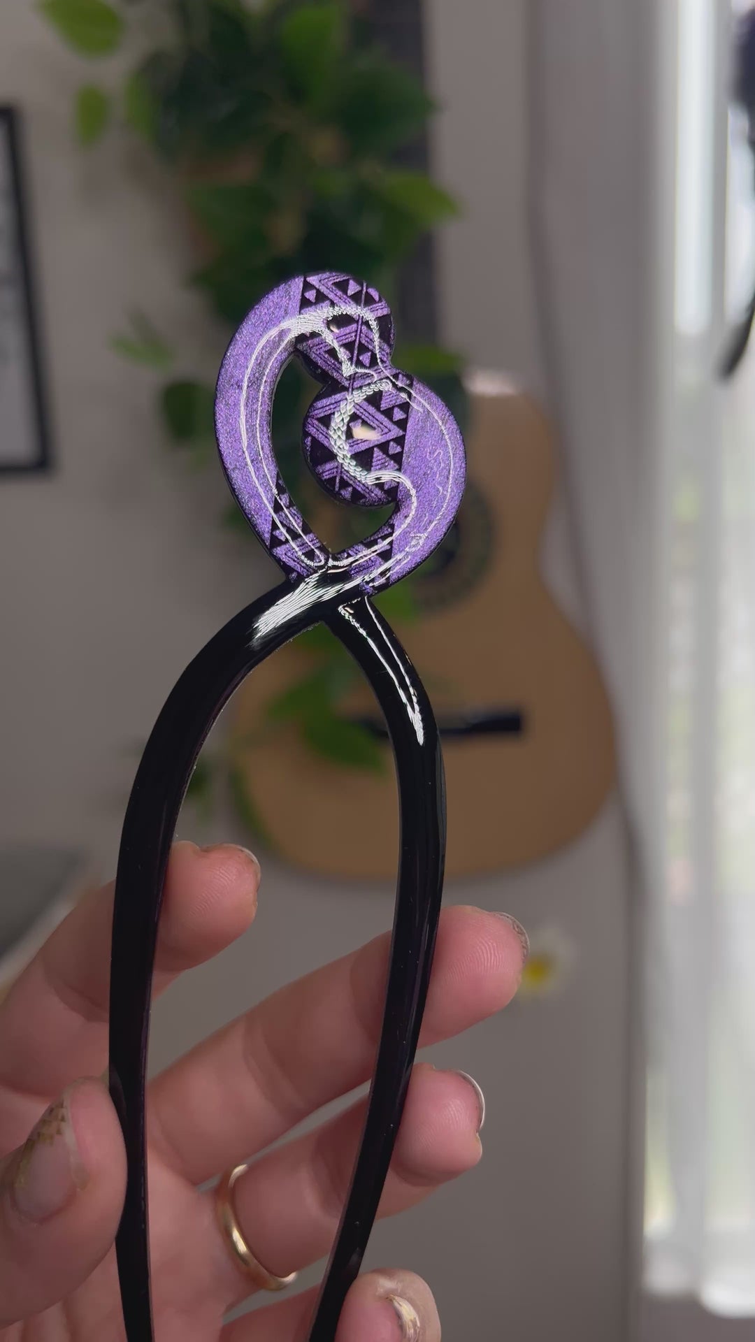 Te Hononga Heru (Ethereal Purple)